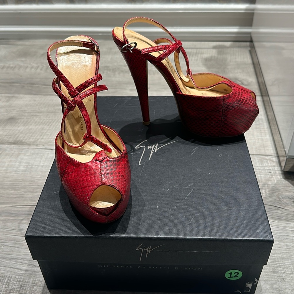 Giuseppe Zanotti platform heels
